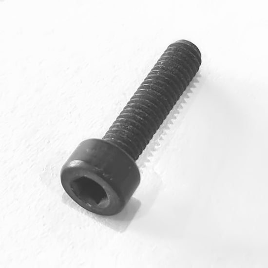 ACCU M4/16 B-SCH Bolt